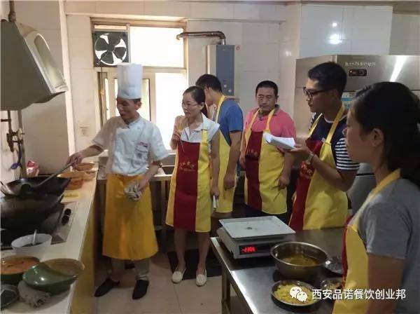 祖食爺加盟一站式服務(wù) 餐飲創(chuàng)業(yè)者的全流程解決方案